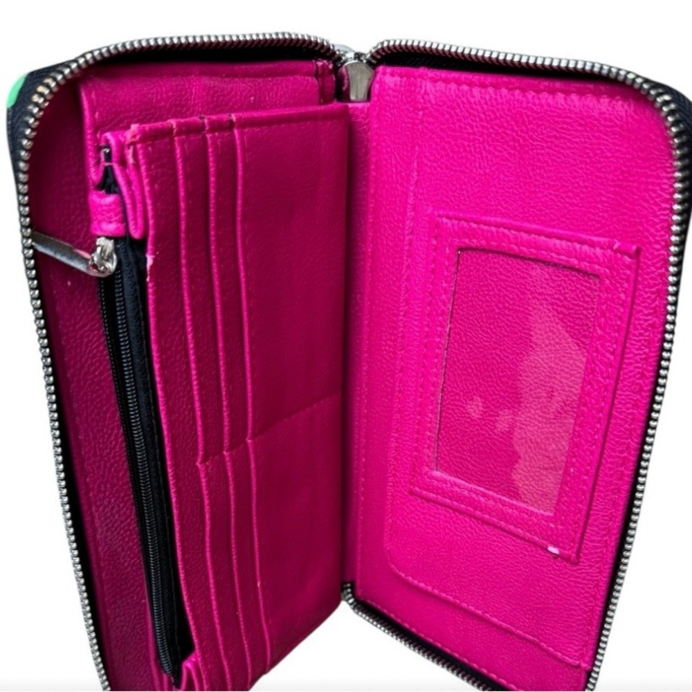 NWOT!! Betsey Johnson Black Multicolor Heart Wallet - Picture 7 of 10